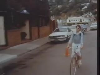 Purely physical 1982: フリー x チェコ語 x 定格の ビデオ ショー b2
